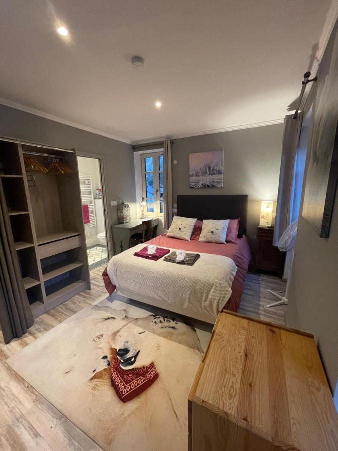 La Montagnette L Oursson Chambre Maison En Travaux De 10H A 17H ムティエ エクステリア 写真
