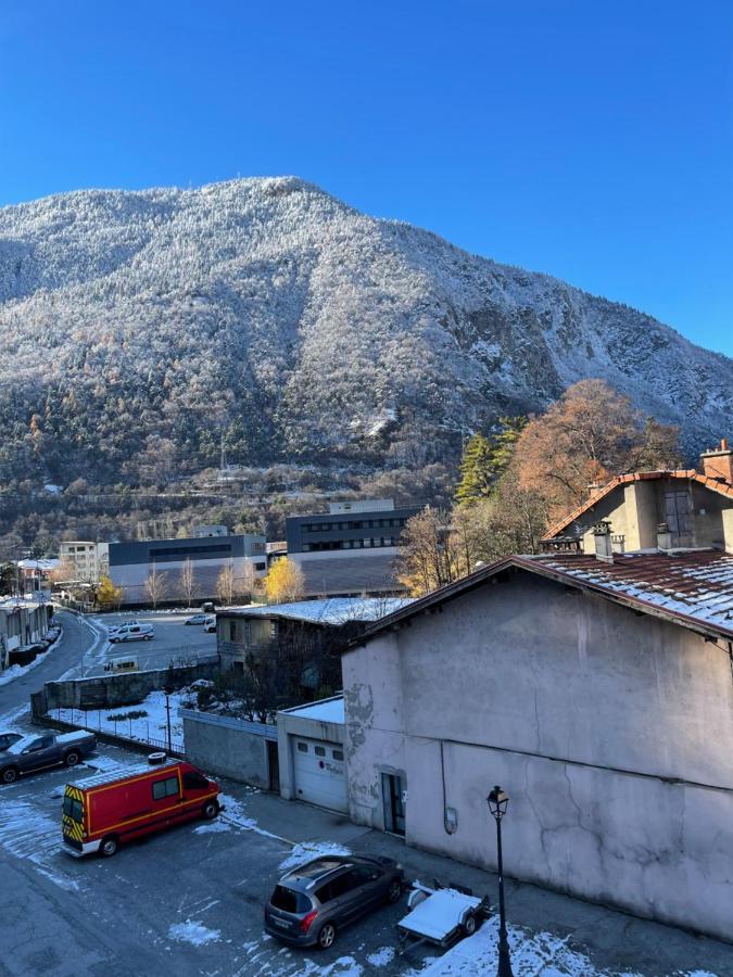 La Montagnette L Oursson Chambre Maison En Travaux De 10H A 17H ムティエ エクステリア 写真